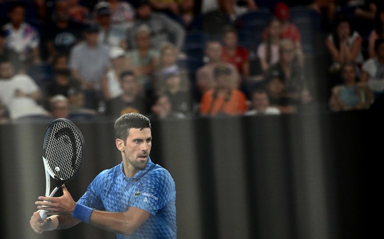 Djokovic celebra presença da família na Austrália e agradece torcida: ‘Incrível’