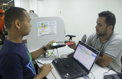 Detran disponibiliza parcelamento de débitos de veículos no cartão de crédito