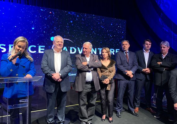 Prefeito Nestor Tissot prestigia abertura do Space Adventure em Canela