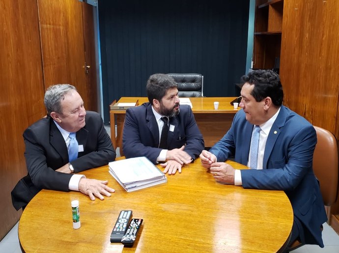 Severino Pessoa defende fortalecimento da cadeia produtiva do leite em Alagoas