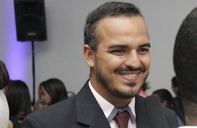 Defensor dos direitos da juventude, Thiago Recalde busca vaga na Câmara de Maceió