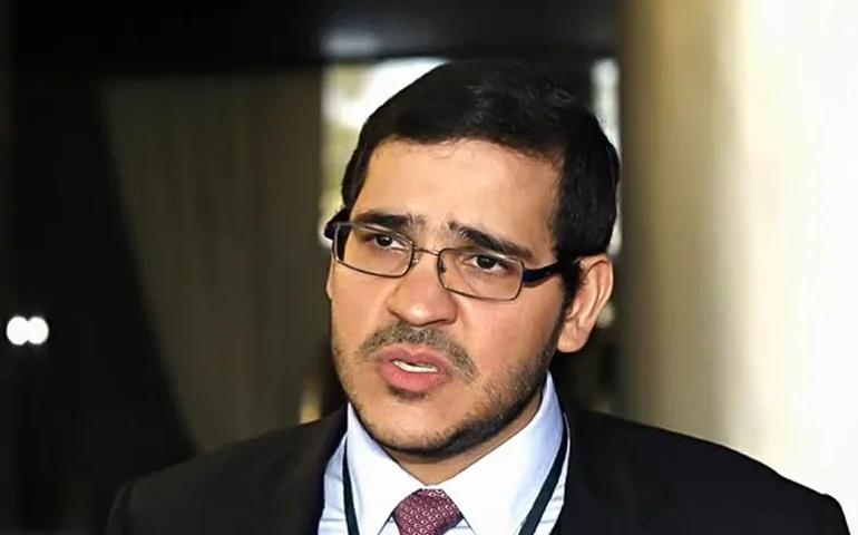 Governo não está colocando em xeque interação com o Congresso, diz Messias, da AGU