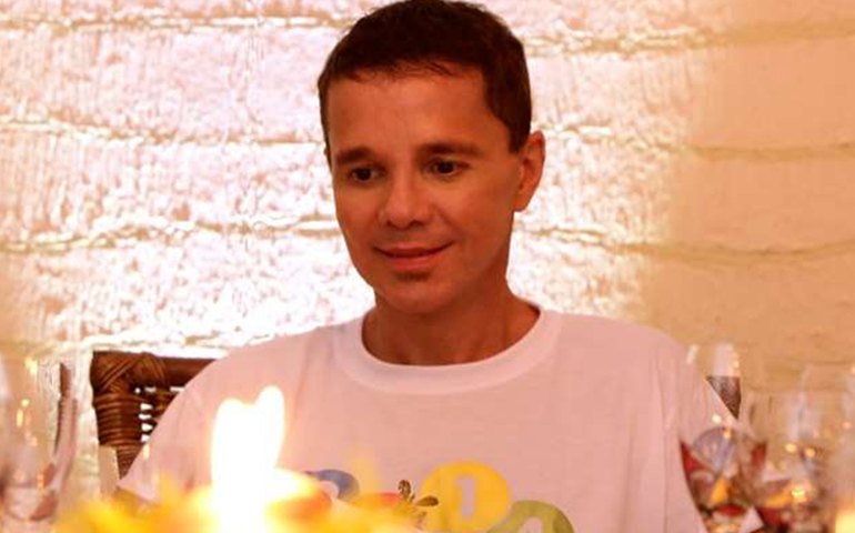 Câncer, AVC, complicações no fígado: relembre os problemas de saúde do cantor Netinho, que revelou volta de linfoma
