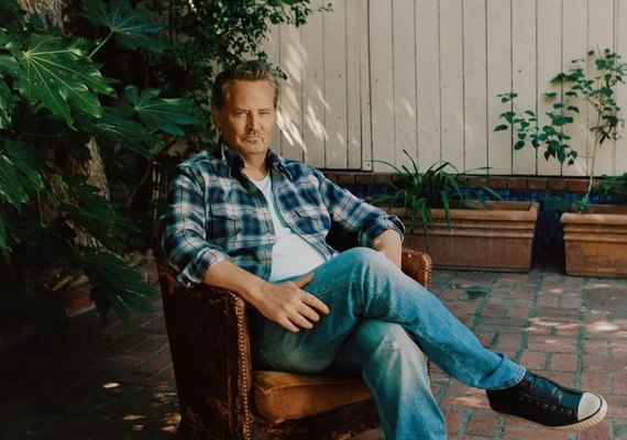 Amigos de Matthew Perry querem seguir sonho de ator de ter fundação para ajudar dependentes de drogas