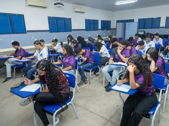 Rede estadual tem 21 medalhas na etapa nacional da Olimpíada Brasileira de Matemática das Escolas Públicas
