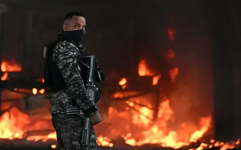 Operação no Rio deixa 7 mortos, incluindo chefe do tráfico do Morro dos Prazeres