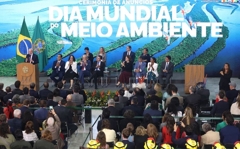 Governo amplia proteção ambiental e anuncia plano de recuperação de florestas