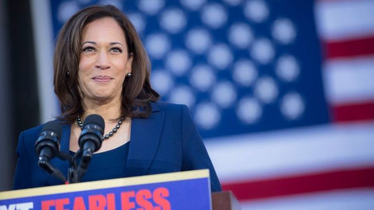 Parte da ala progressista do partido democrata ataca escolha de Kamala Harris