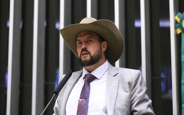 Comissão aprova instalação de painéis com avaliação de concessionárias em pedágios