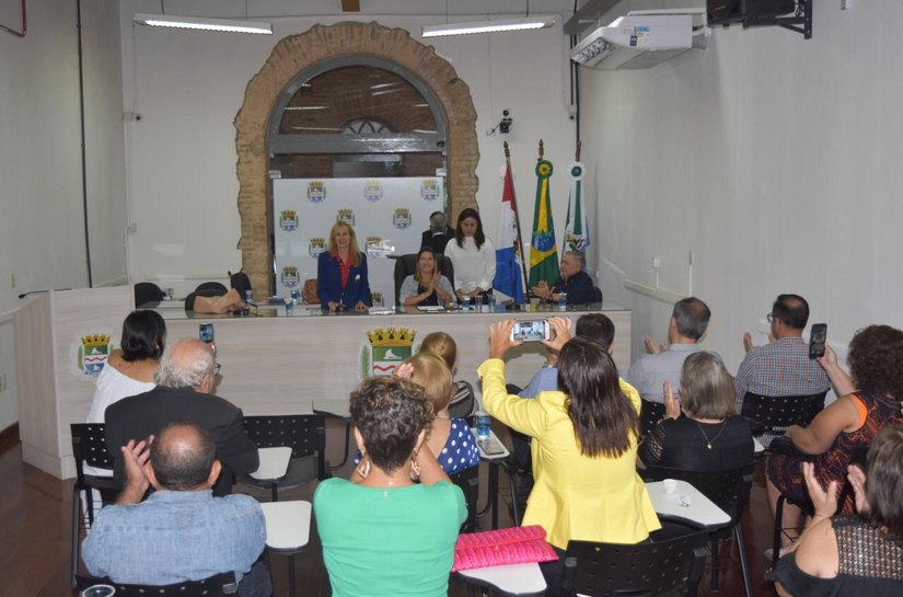 Empresária recebe comenda Afrânio Lages por incentivar turismo alagoano