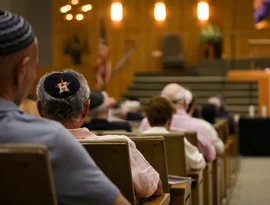 Dois jovens presos por suposto plano de ataque a sinagoga em Houston