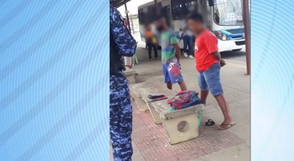 Adolescentes foram apreendidos pela Guarda Municipal de Aracaju. / Foto: Imagem: Reprodução/TV Atalaia