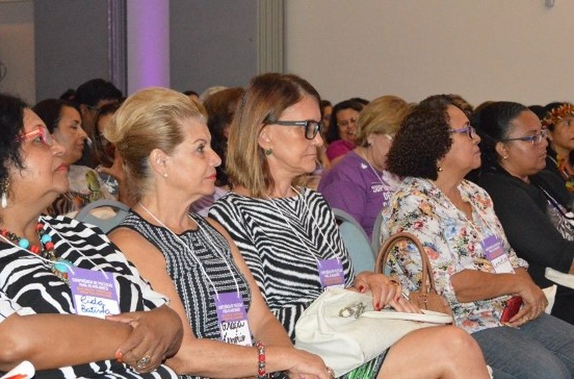 Secretária Executiva de Ações de Saúde participa da IV Conferência Estadual de Politicas para Mulheres