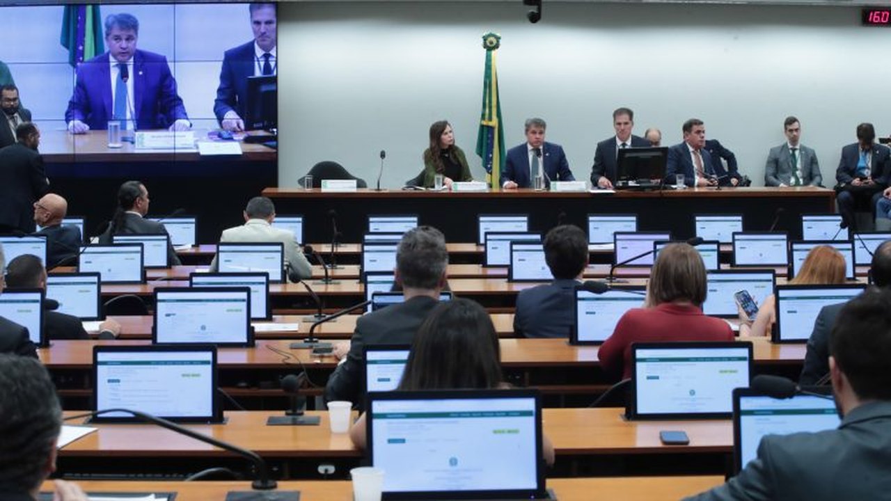 Comissão de Orçamento avalia cumprimento das metas fiscais do primeiro quadrimestre