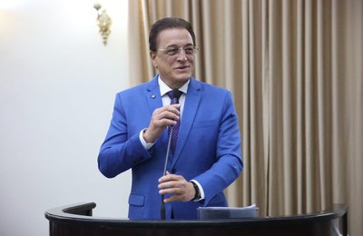 Projeto do deputado Galba Novaes propõe ampliar proteção a autistas adultos e idosos em Alagoas