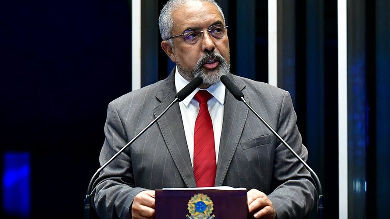 Terceirização da atividade-fim é instrumento ao trabalho escravo, diz Paim