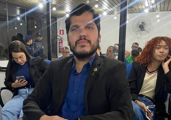 Vereador Toninho Garrote denuncia prefeito por venda ilegal da concessão da CASAL: 'Não teve autorização da Câmara'; vídeo
