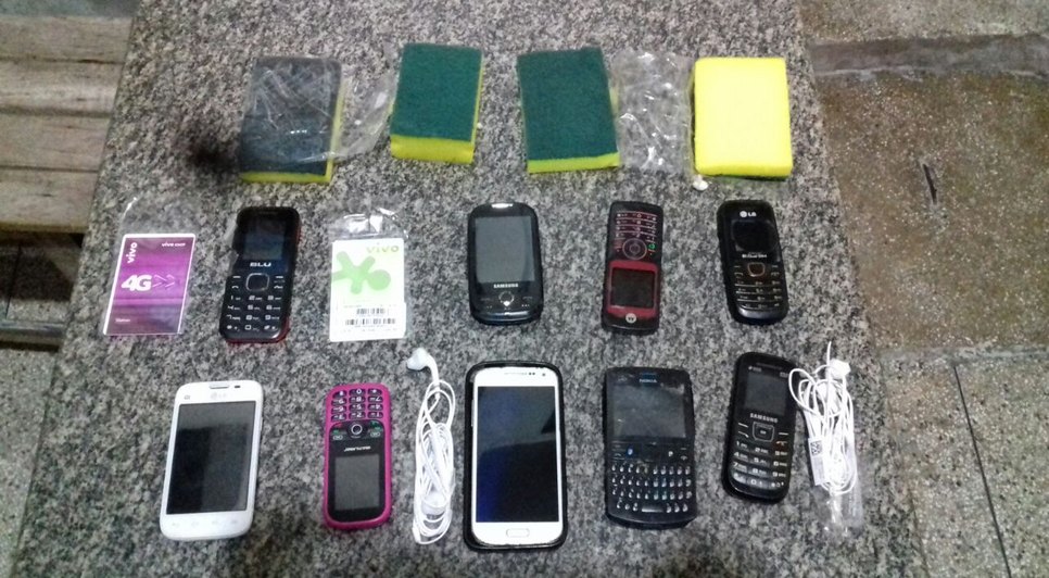 aparelhos celulares