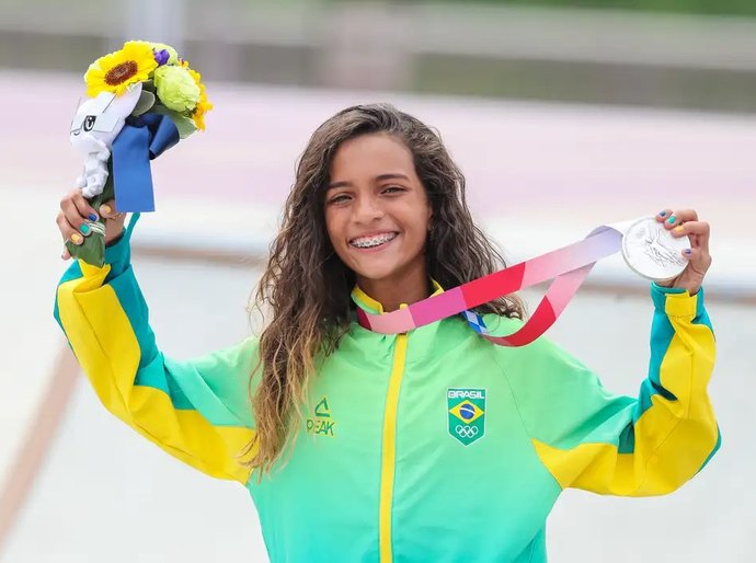 Com virada no fim, Rayssa Leal é bicampeã mundial de skate street