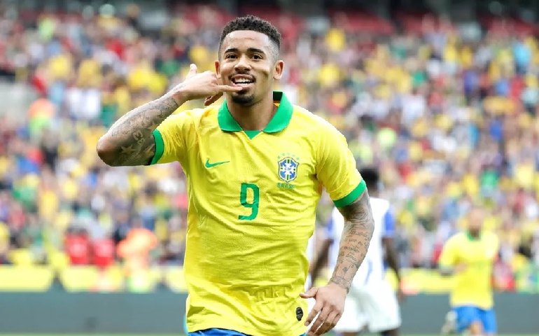 Gabriel Jesus evolui na recuperação e Arteta prevê volta antecipada no Arsenal