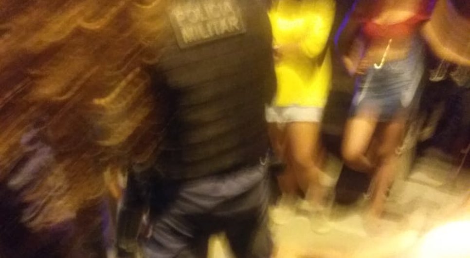 Mulher foi agredida durante assalto / Foto: Redes Sociais