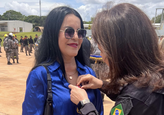Perita-geral de Alagoas é homenageada com honraria da Força Nacional do Ministério da Justiça