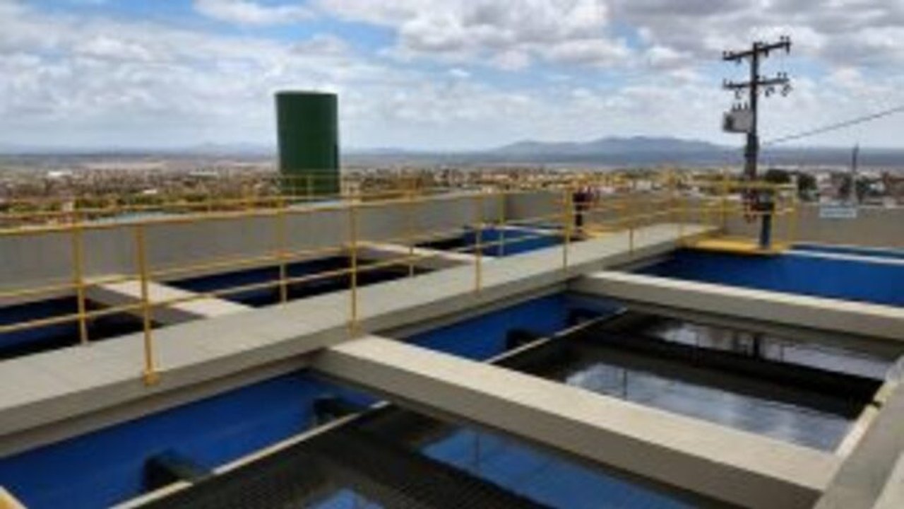 Abastecimento em Palmeira dos Índios e em Piranhas segue em recuperação nesta segunda-feira (6)