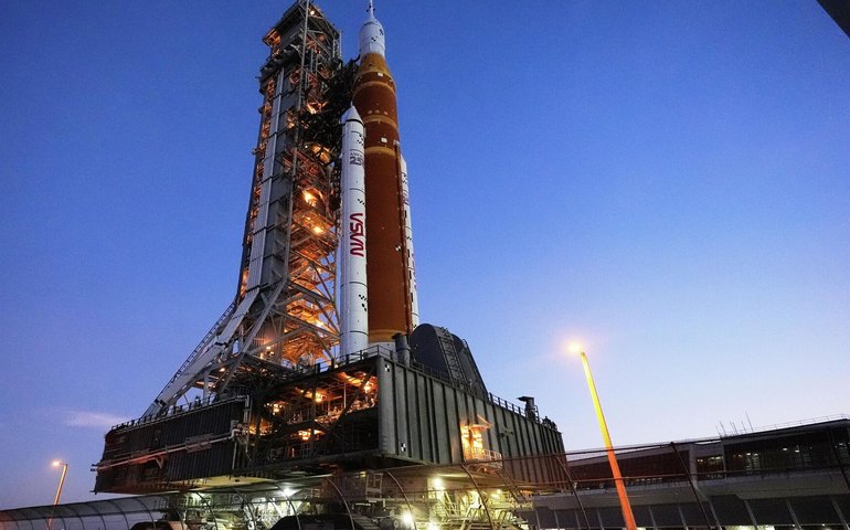 Mídia: atrasos e perda de pessoal levam NASA a reformular missões Artemis até 2028