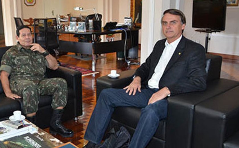 Mourão contraria Bolsonaro e grava vídeo em apoio a Doria