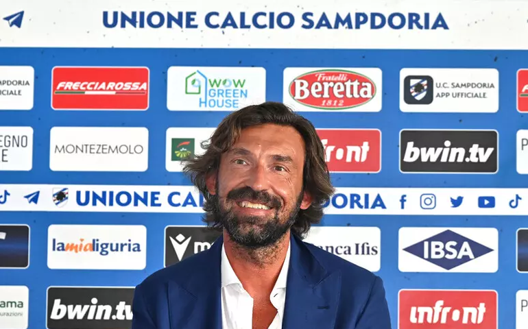 Pirlo é anunciado como novo técnico de time dos Emirados Árabes