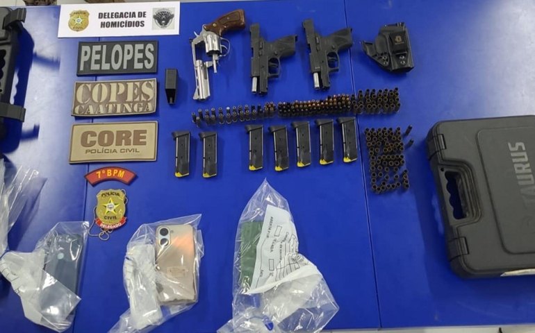 Operação prende 4 suspeitos e apreende armas em Santana do Ipanema e Olho d'Água das Flores