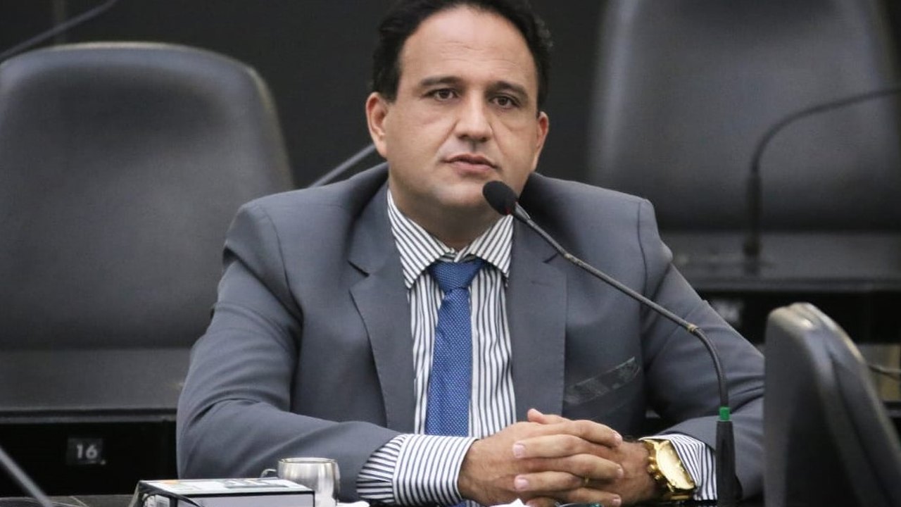Mesaque Padilha solicita criação de Centros de Zoonoses