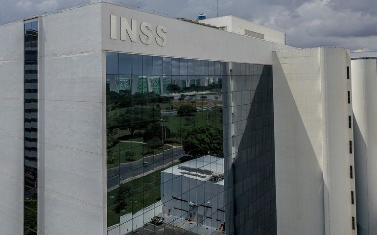 INSS monta força-tarefa para atender beneficiários do BPC