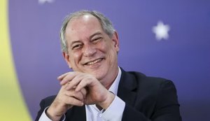 Ciro Gomes define prazo para decidir futuro político
