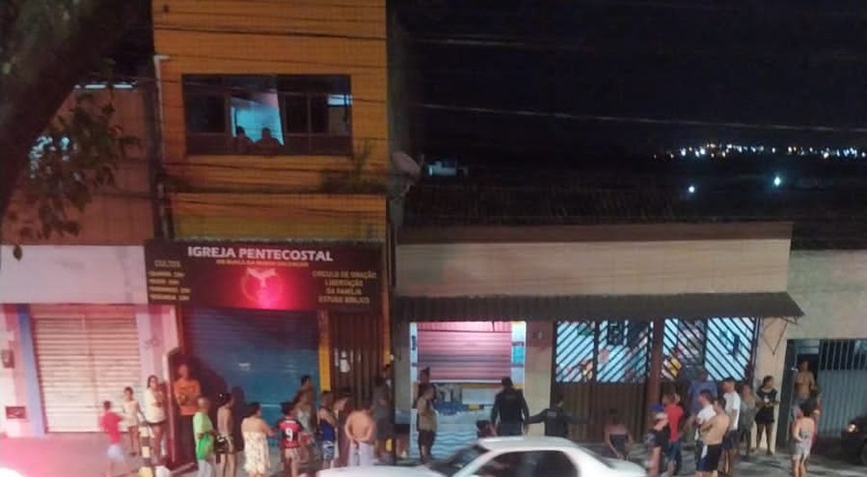Cliente é morto a tiros dentro de lanchonete na Zona Norte de Aracaju