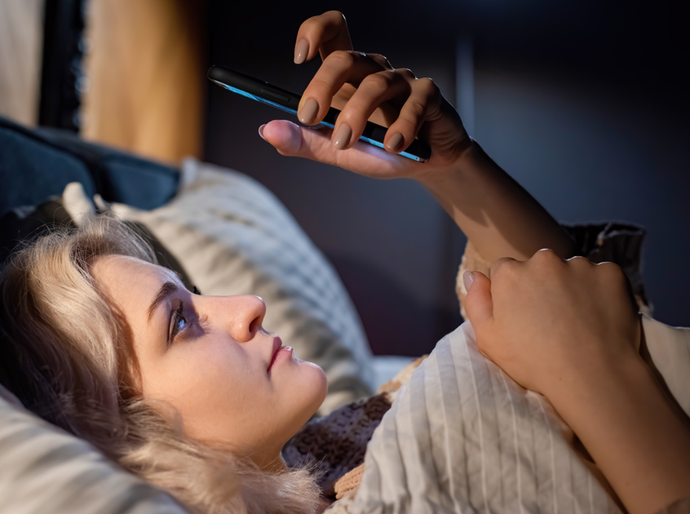 Efeitos do celular na qualidade do sono que muita gente desconhece
