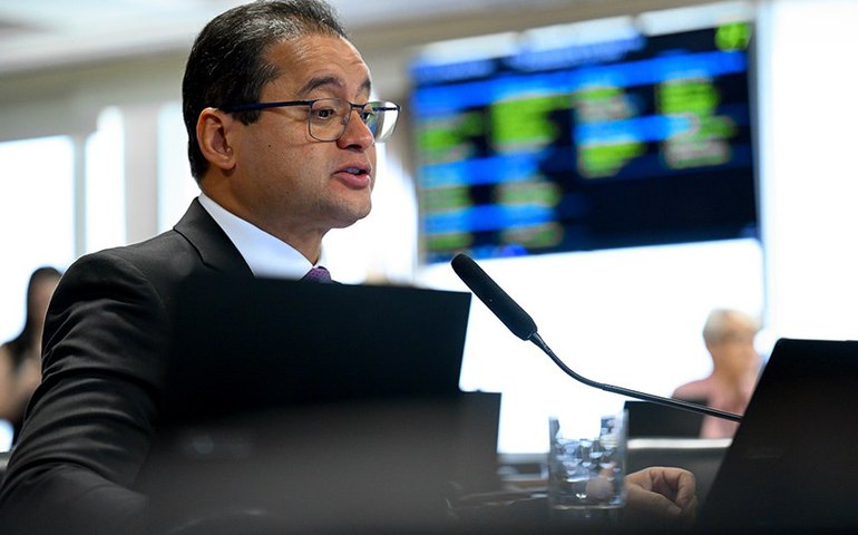 Avança nova regra para escolha de presidente de junta comercial