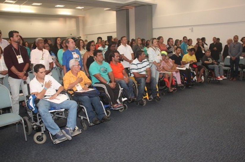 Conferência discute políticas públicas para pessoa com deficiência