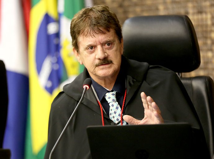 Justiça determina que servidores de Arapiraca retornem às atividades