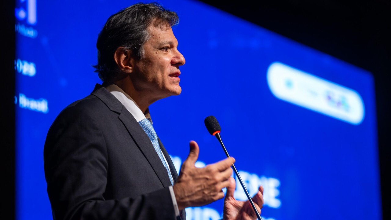 Tarifaço dos Estados Unidos tem objetivo de 'reabilitar a extrema-direita no Brasil', afirma Haddad