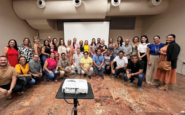 Secretaria de Relações Federativas apresenta a prefeituras Selo Município Amigo do Artesão Alagoano