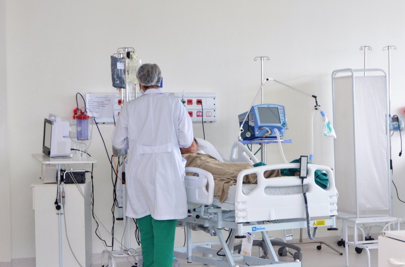 Hospital de Emergência do Agreste busca familiares de paciente não identificado