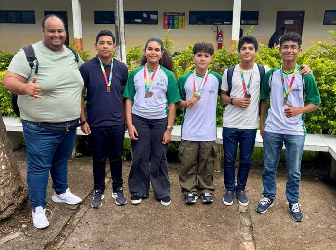 Alunos de São Miguel dos Campos são premiados na 19ª OBMEP; aluno Pablo conquistou a medalha de ouro