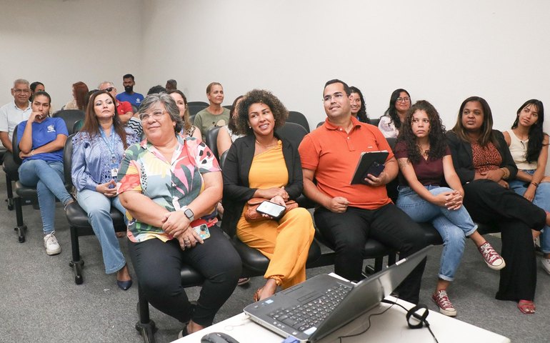 Seinfra promove mais um evento voltado para a valorização da presença feminina na sociedade