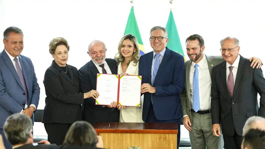 Governo federal vai construir primeiro hospital inteligente do SUS