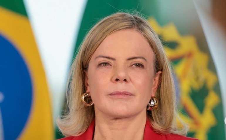Gleisi Hoffmann critica encontro de governadores de direita: 'Investem na divisão política'
