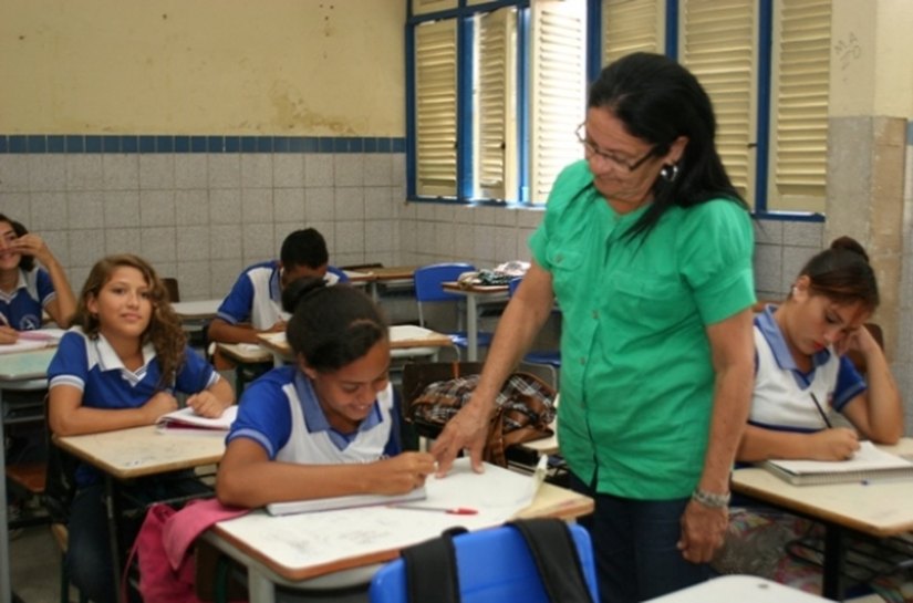 Educação divulga resultado parcial do concurso de remoção e lotação