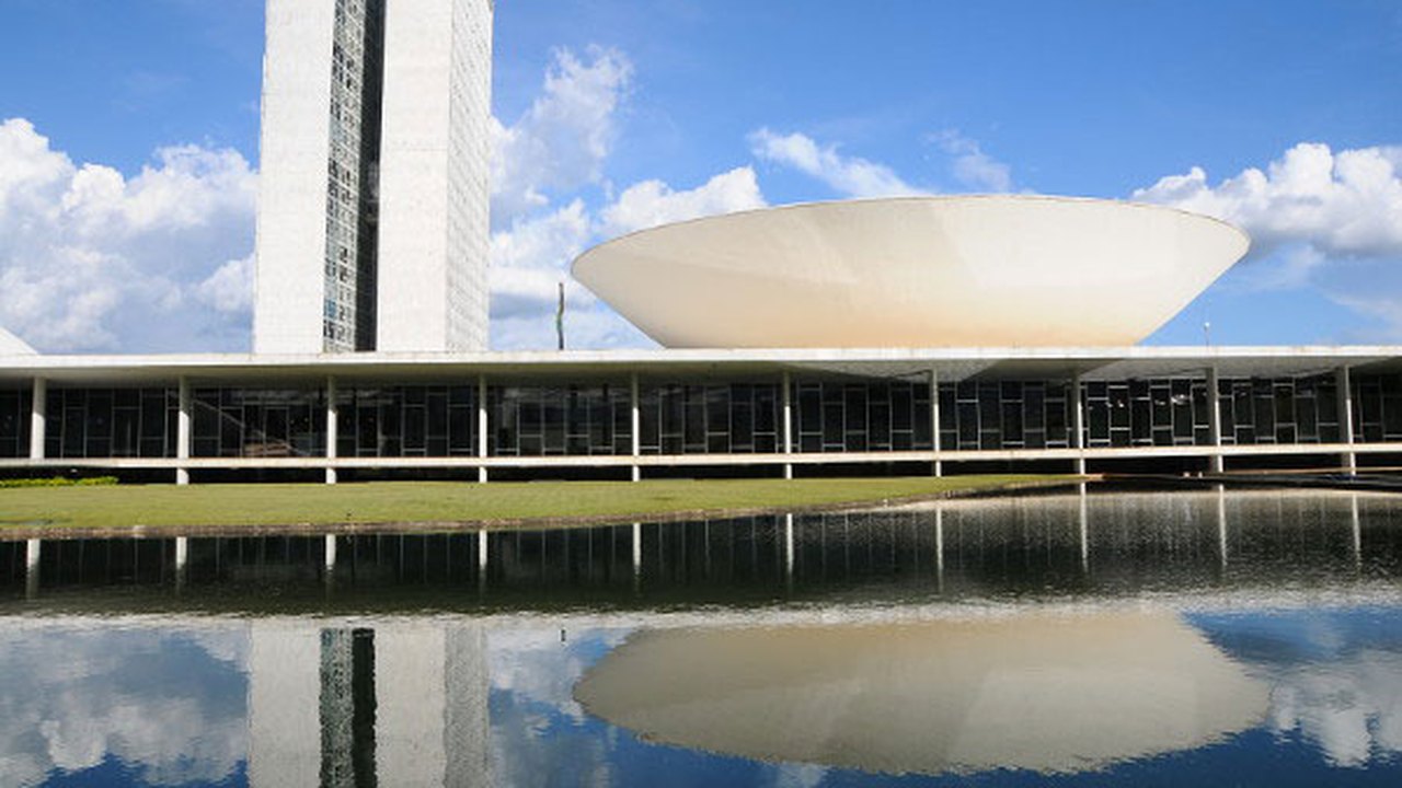 Deputado defende busca ativa para reverter queda na cobertura vacinal