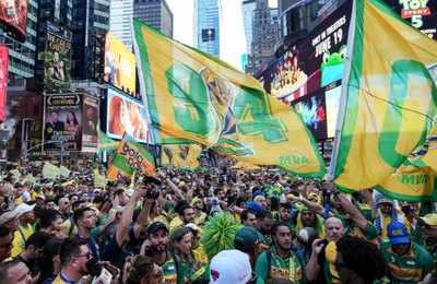 Rumor sobre brasileiros na Times Square levanta dúvida: quando um visto americano pode ser cancelado?