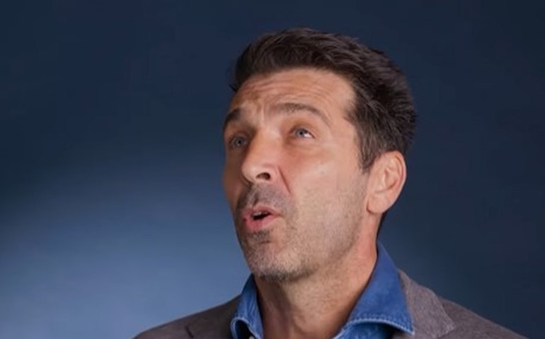 Ex-goleiro Buffon se rende a Neymar: 'Deveria ter ganhado cinco Bolas de Ouro'